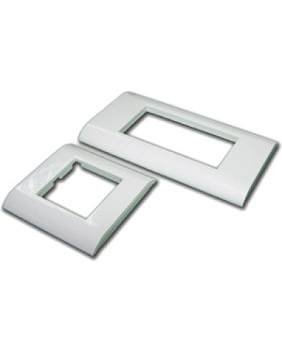 Накладка пластиковая TWT-FR45x90 в Калуге Аксессуары для стоек и шкафов Pintop.ru