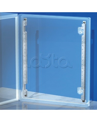 Рейки дверные, вертикальные, для шкафов CE В=600мм, 1 упаковка - 2шт. DKC R5S60 в Калуге Аксессуары для лотков Pintop.ru