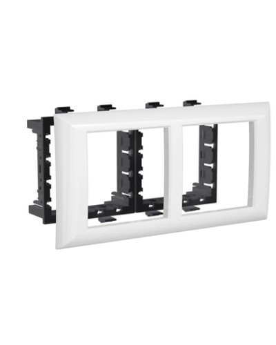 Рамка-суппорт Avanti белый для In-liner Front, 4 мод. DKC 4400914 в Калуге Аксессуары для лотков Pintop.ru