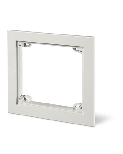 Рамка для коробки скрытой установки DKC DIS5720220 в Калуге Аксессуары для лотков Pintop.ru