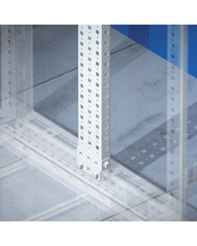 Рейки вертикальные для шкафов CQE высотой 2000 мм (2 шт/уп) DKC R5PDV20 в Калуге Аксессуары для стоек и шкафов Pintop.ru