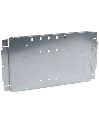 Пластина Legrand 020207 в Калуге Щиты электрические Pintop.ru