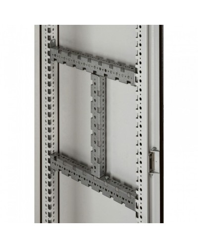 Набор траверсов Legrand 020532 в Калуге Аксессуары для стоек и шкафов Pintop.ru