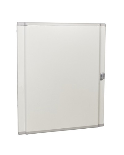 Дверь металлическая Legrand 021256 в Калуге Аксессуары для стоек и шкафов Pintop.ru