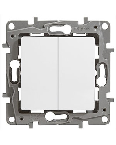 Выключатель двухклавишный 10 AX 250 В белый Etika Legrand 672202 в Калуге Аксессуары для кабель-канала Pintop.ru